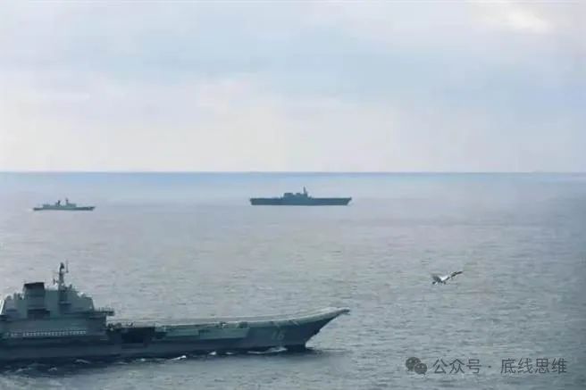 作为中国海军2021年和2022年远海巡航的绝对核心，辽宁舰代表了解放军远洋活动能力全面升级