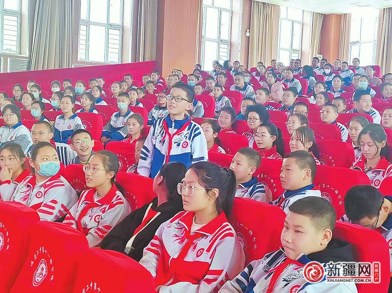 核心提示:3月3日,米东区卡子湾司法所联合兵团第十一师司法局第三司法