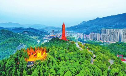 由40张苏维埃时期流通的布币组成……"2月29日,广元红星公园重新开园