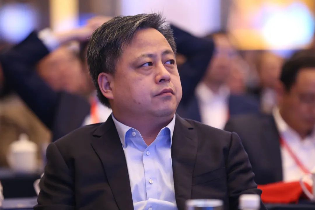 中国最低调手机老板闷声卖了600亿