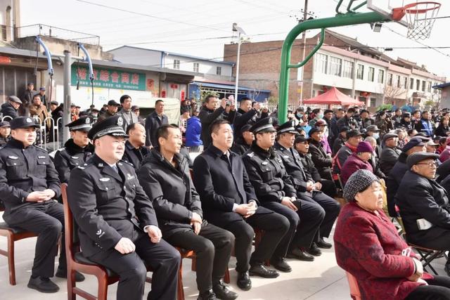 副支队长徐延辉,周至县副县长,县公安局局长刘云峰,县委政法委副书记