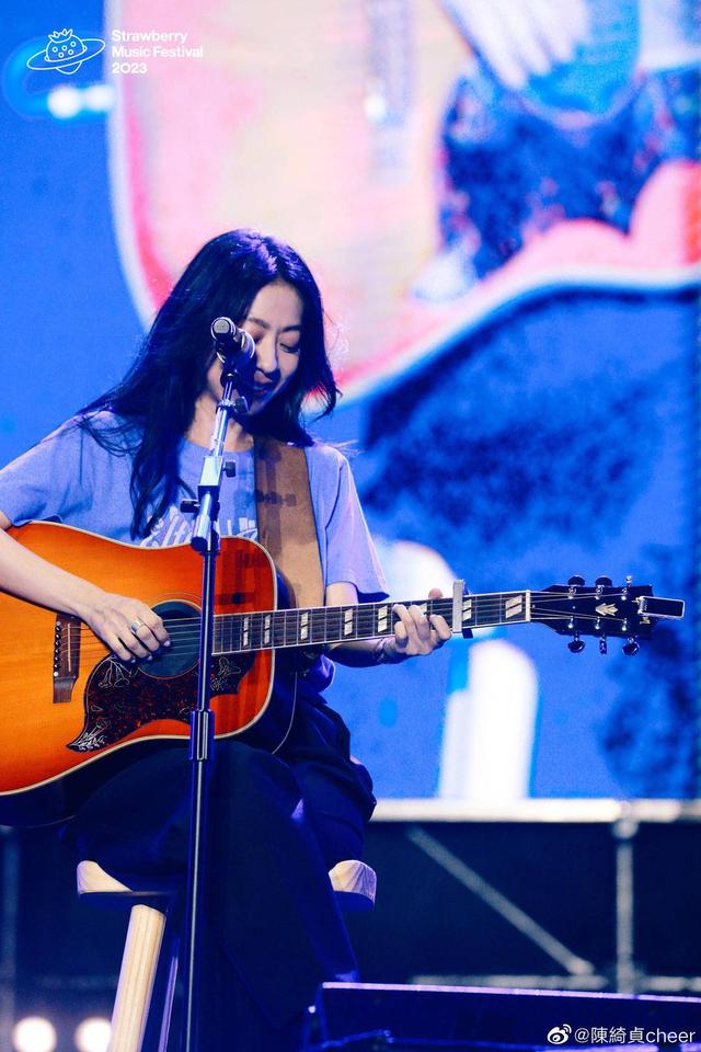 民谣歌手陈绮贞与前东家对簿公堂,双方因合约,版权纠纷撕破脸|陈绮贞