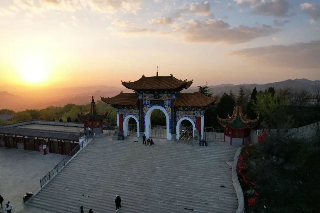 风光无限好,石家庄邀你上22春22山2205