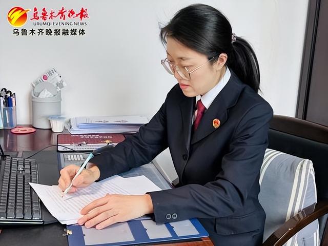 走近女法官,检察官,感受"巾帼力量"|法官_新浪财经_新浪网