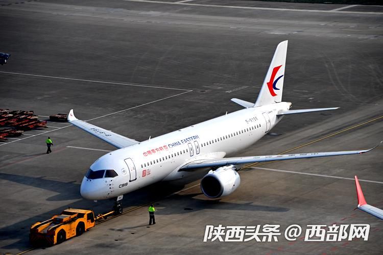 东方航空c919大飞机商业载客首次飞抵西安|西安市_新浪财经_新浪网