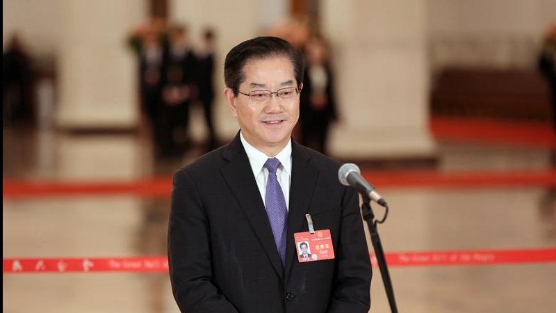 人大代表范先群:让更多学生超过我是我的目标