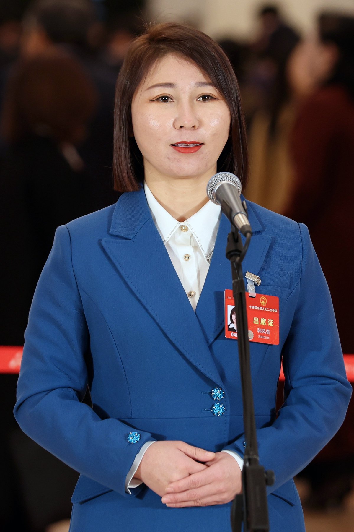 中国日报记者 王壮飞 摄全国人大代表范先群接受媒体采访.