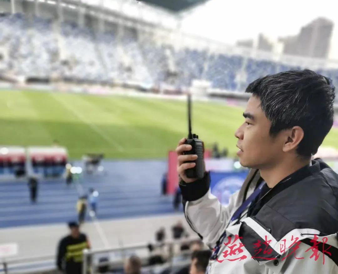 与石家庄足球结缘的他,曾是电影中的淘气小男孩|张慧科_新浪财经_新浪