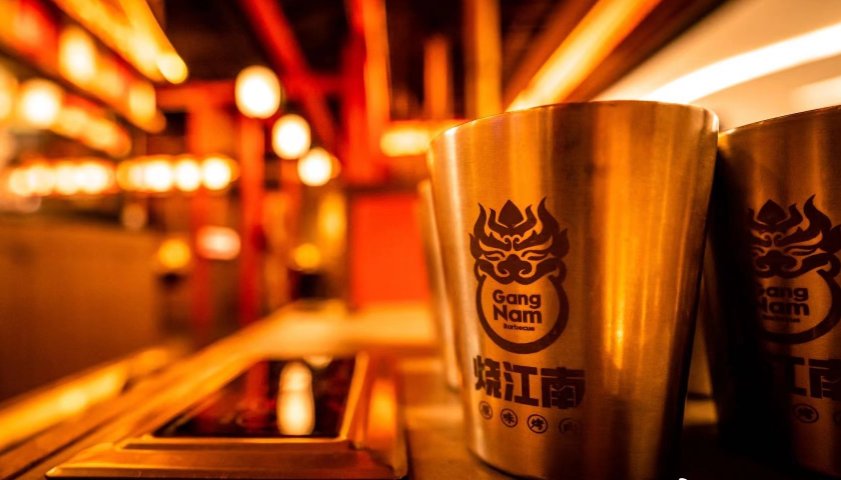 代言的烤肉品牌被限制高消费,黄晓明的商业版图有多大?