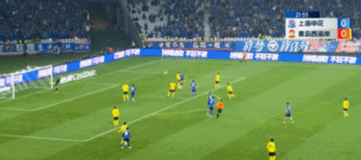 　马莱莱进球。