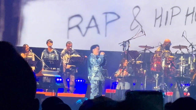 The DUO Band / 王双骏 - 可一可再(2024王双骏HATS ON音乐会)……|卢凯彤|Elle|张惠妹|阿妹|声音_新浪新闻