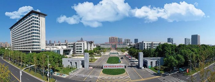 位于芜湖弋江区的安徽中医药高等专科学校相关负责人表示,三山新校区