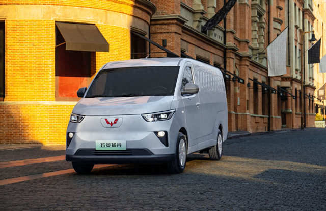 18万起,空间大,适合拉货致富,填补市场空白-新浪汽车