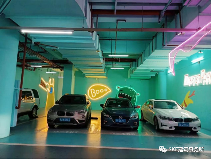 这些购物中心地下停车场潮爆了_新浪财经_新浪网