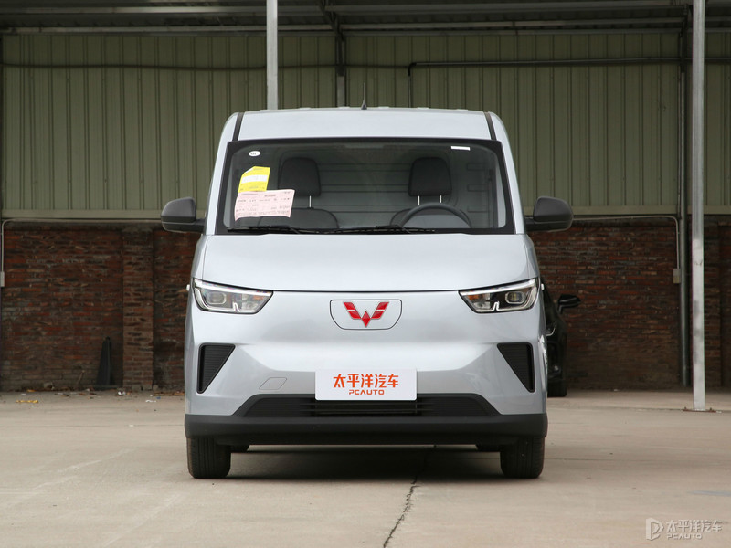 售价718万元起五菱扬光正式上市搭载五菱红1号电池