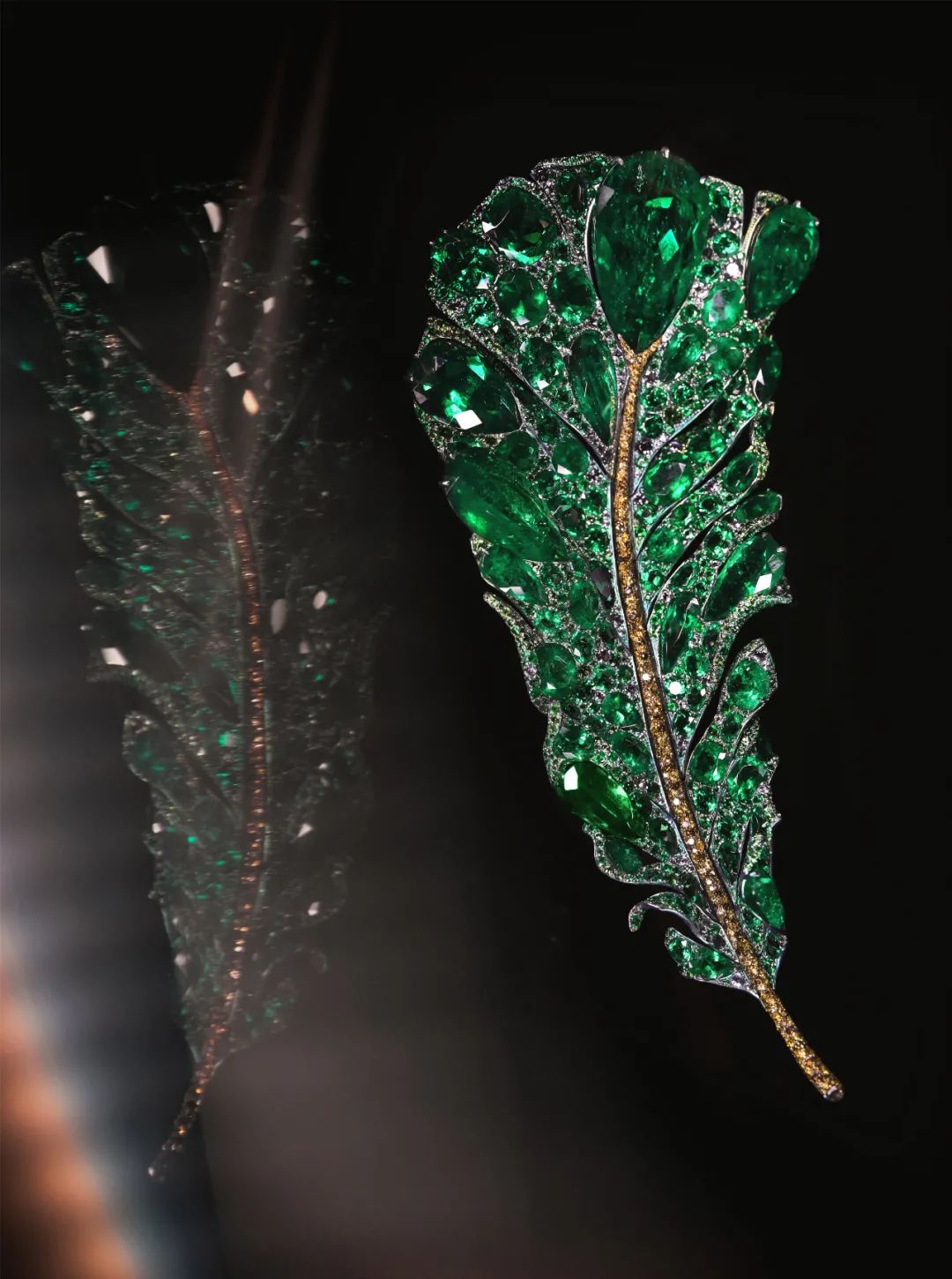 打破天花板的大女主,只在顶峰相见__财经头条