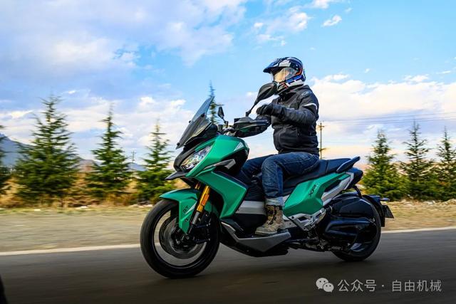 小众独到的法系踏板adv,标致摩托xp400 gt试驾体验-新浪汽车