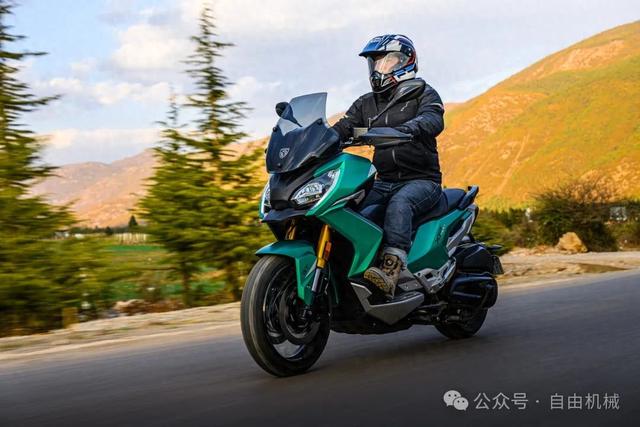 小众独到的法系踏板adv,标致摩托xp400 gt试驾体验-新浪汽车