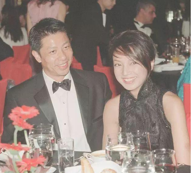 不做豪门少奶奶,做生意的港姐都怎样了?_新浪财经_新浪网