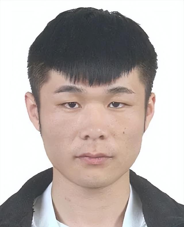 男江苏省邳州市八路镇山北村花巷63号30,朱思鹏,男江苏省邳州市新河镇