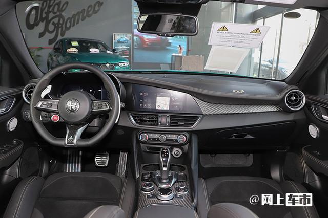阿尔法·罗密欧全系加入价格战!最高降6.48万,还盯着bba?-新浪汽车