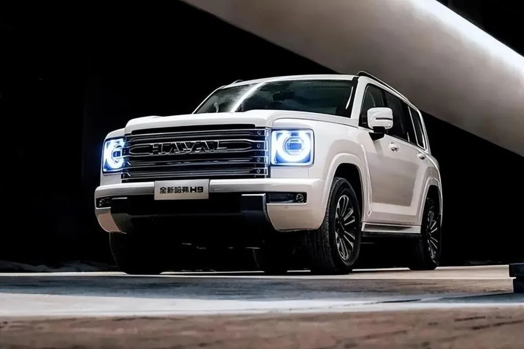 哈弗新旗舰越野实力不输坦克想换车的注意了