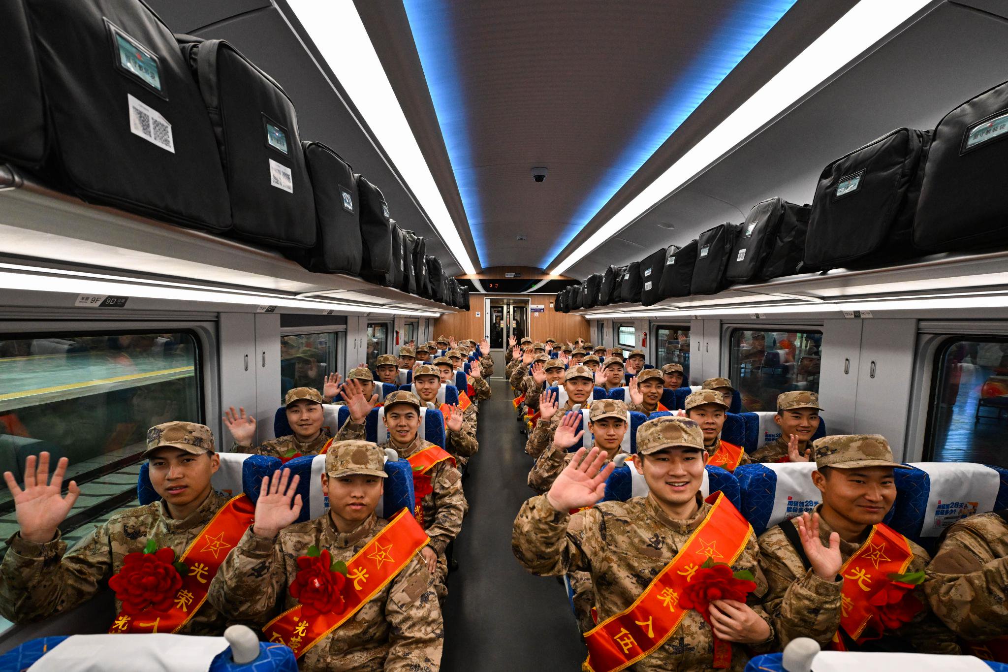 铁公水空联合,北部战区某调度中心立体投送新兵|济南市_新浪财经_新浪