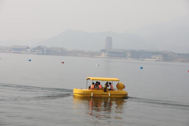 新鲜感不减 首发经济为宁波假期消费注入活力西湖娱乐城- 西湖娱乐城官方网站- 西湖娱乐城APP