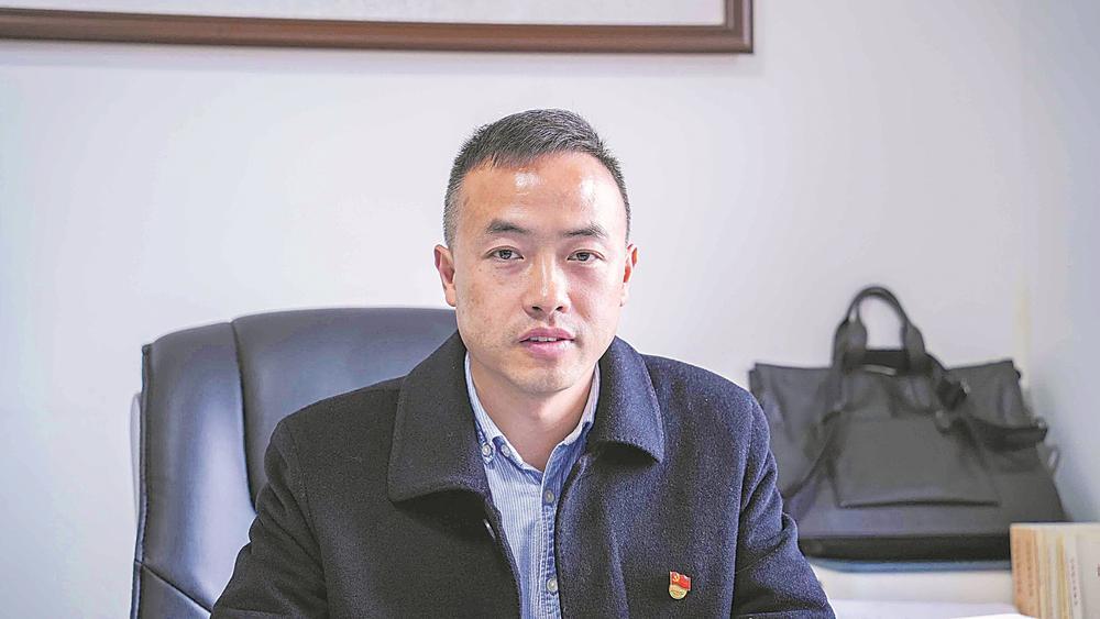 濛阳街道党工委书记叶尚海