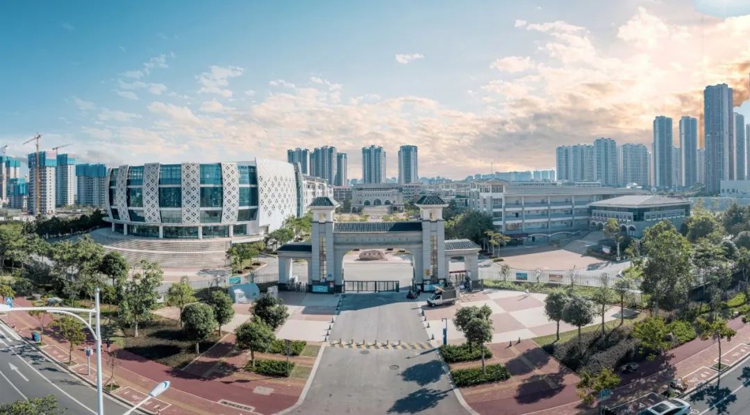 南宁三中五象校区实拍图.