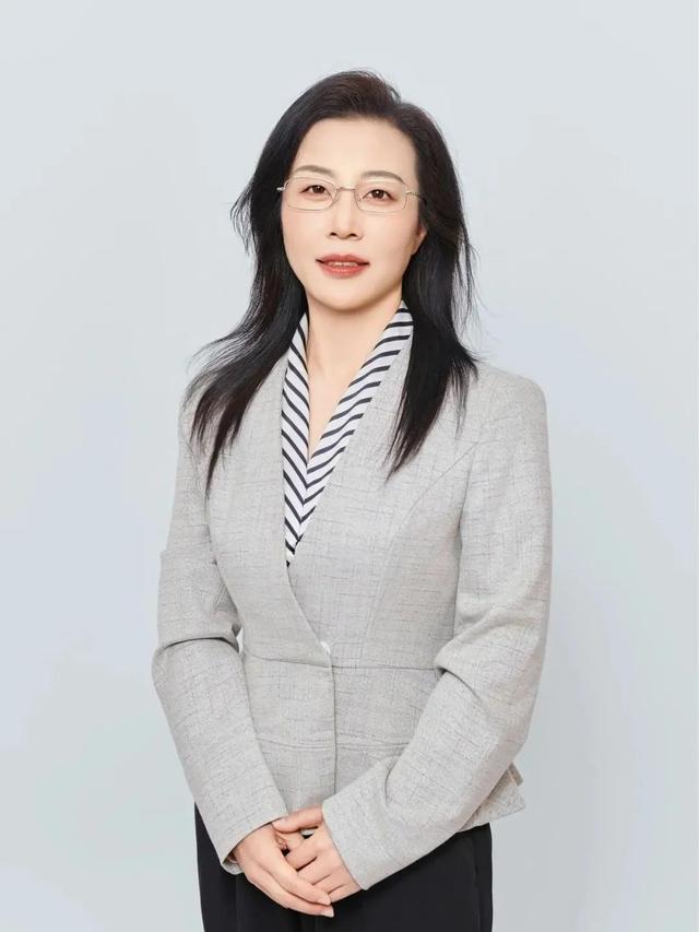 12位北师大基础教育学校教师荣获北京市特级教师|北京