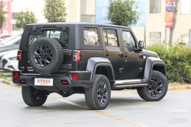 北京bj40荣耀版上市 售13.98万元起-新浪汽车