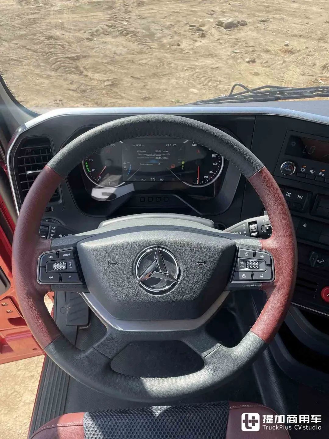 新浪汽车>汽车看点>自媒体>正文>1080_1440竖版 竖屏