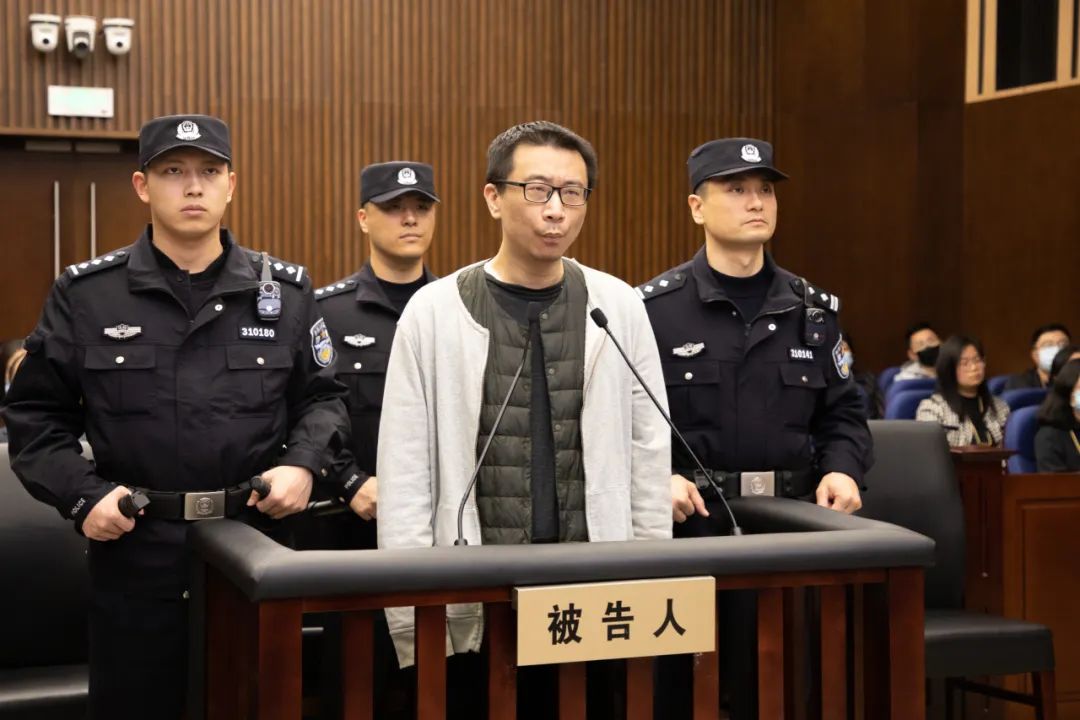 许垚受审。图源：上海一中院