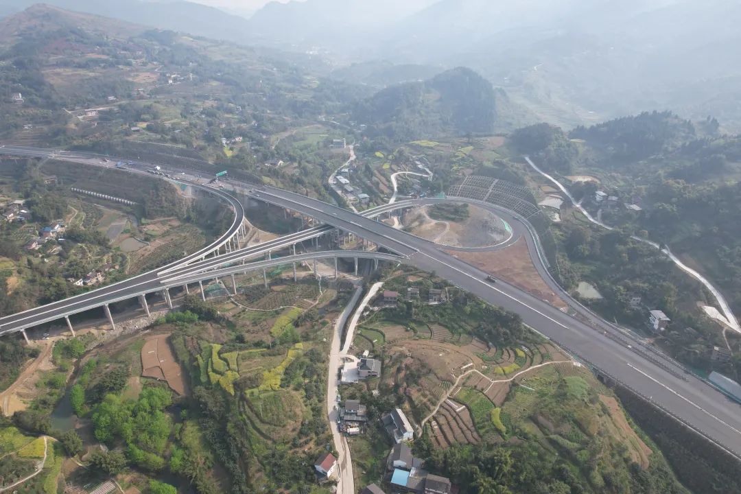 梁开高速,渝武高速复线……今年重庆高速公路将新建成360余公里|高速