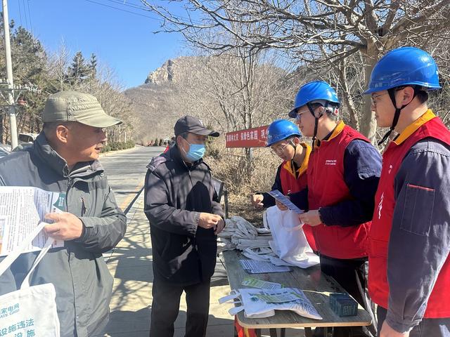 国网大连金州新区供电公司积极与地方政府部门合作,构建电力设施保护