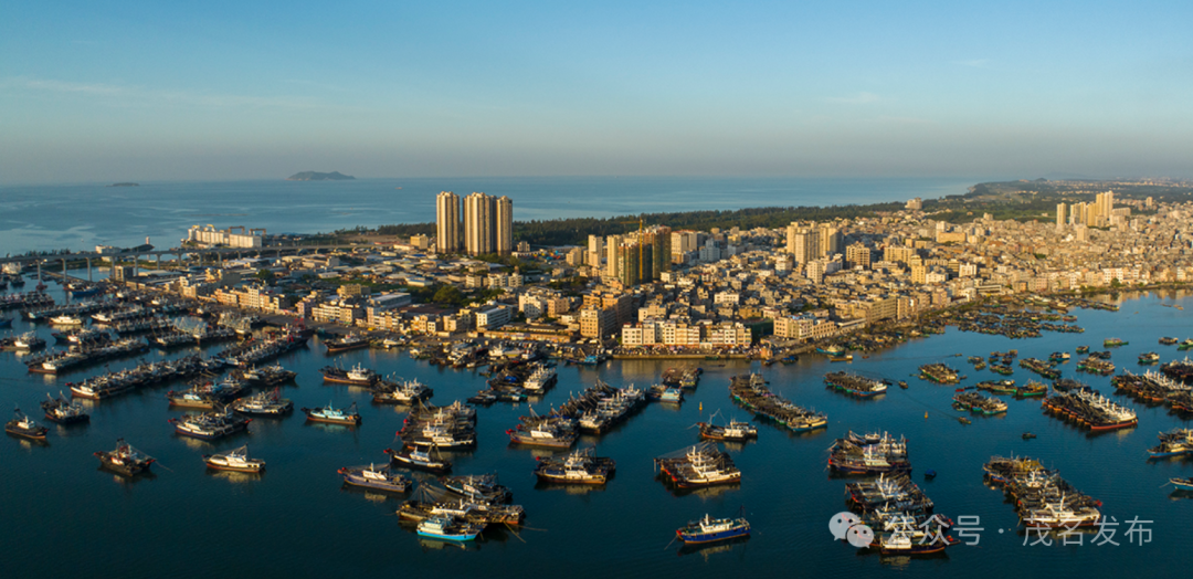博贺渔港黄昏美景惹人醉.茂名日报社全媒体记者&nbsp;甘杨松&nbsp;摄