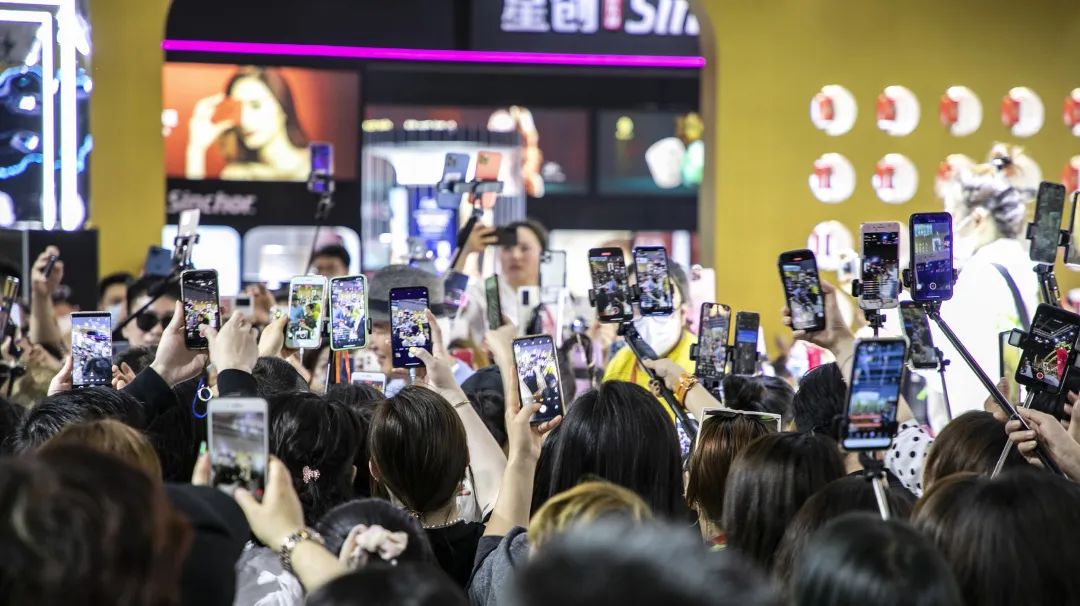 拼多多吃肉快手喝汤