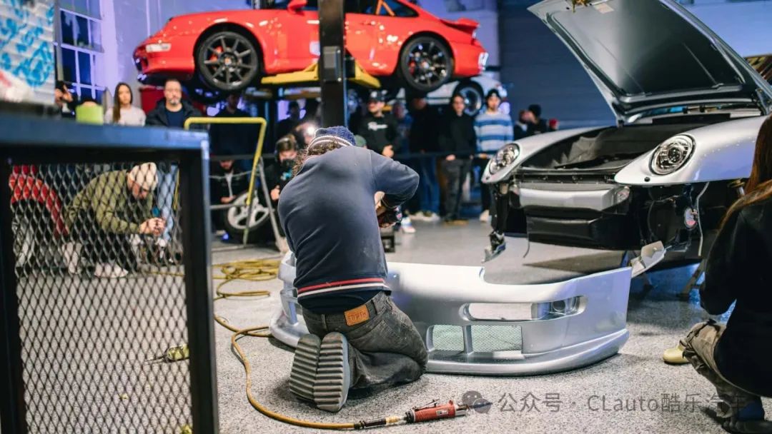 三十万等一年,看他手切保时捷 —— rwb中井启的魅力|rwb_新浪财经