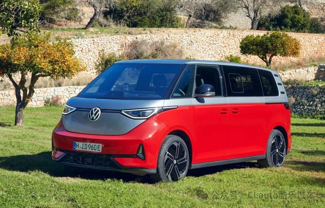 全新大众纯电性能商务id.buzz gtx发布 | 酷乐汽车