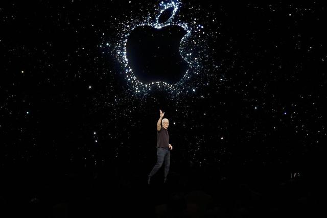 在美国加利福尼亚州旧金山湾区,苹果公司首席执行官蒂姆·库克出席