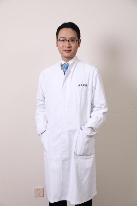 王海峰博士,主任医师,博士生导师上海市东方医院泌尿外科行政主任兼