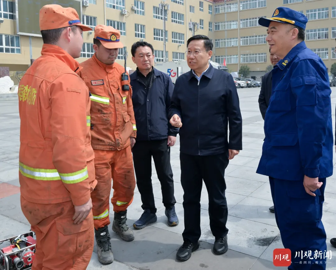 据《四川日报》报道,3月22日,四川省委书记,省人大常委会主任王晓晖