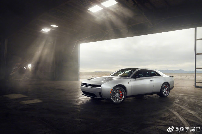 新能源车设计高度同质化那纯电道奇chargerdaytona呢