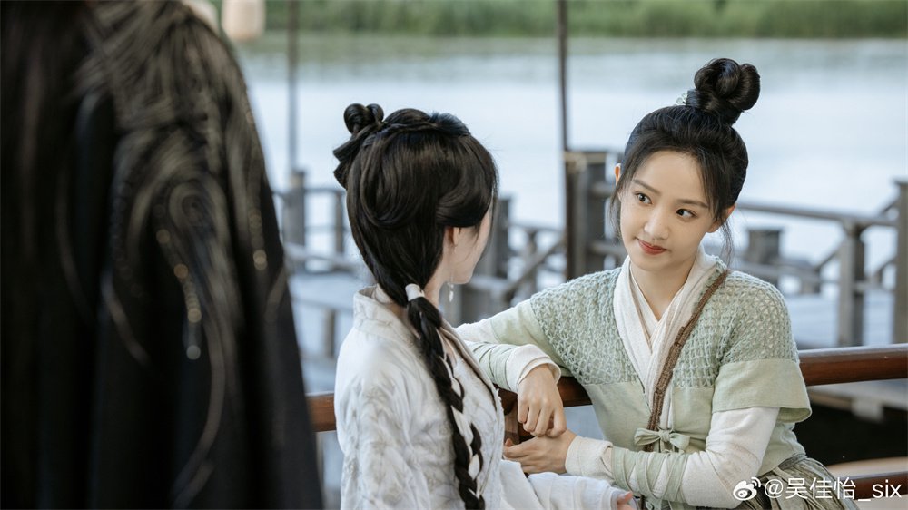 看那颗星星,正在发光_新浪财经_新浪网