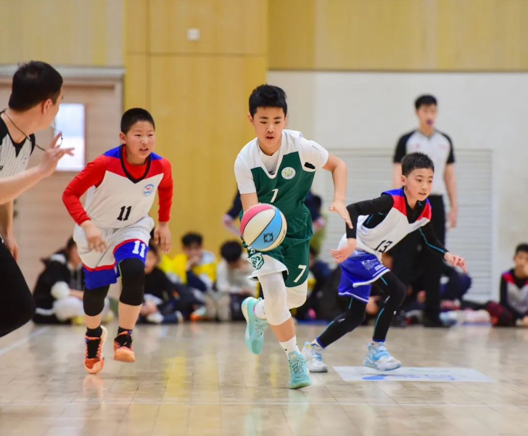 大连西岗区成功举办"奔跑吧·少年"儿童青少年主题健身活动