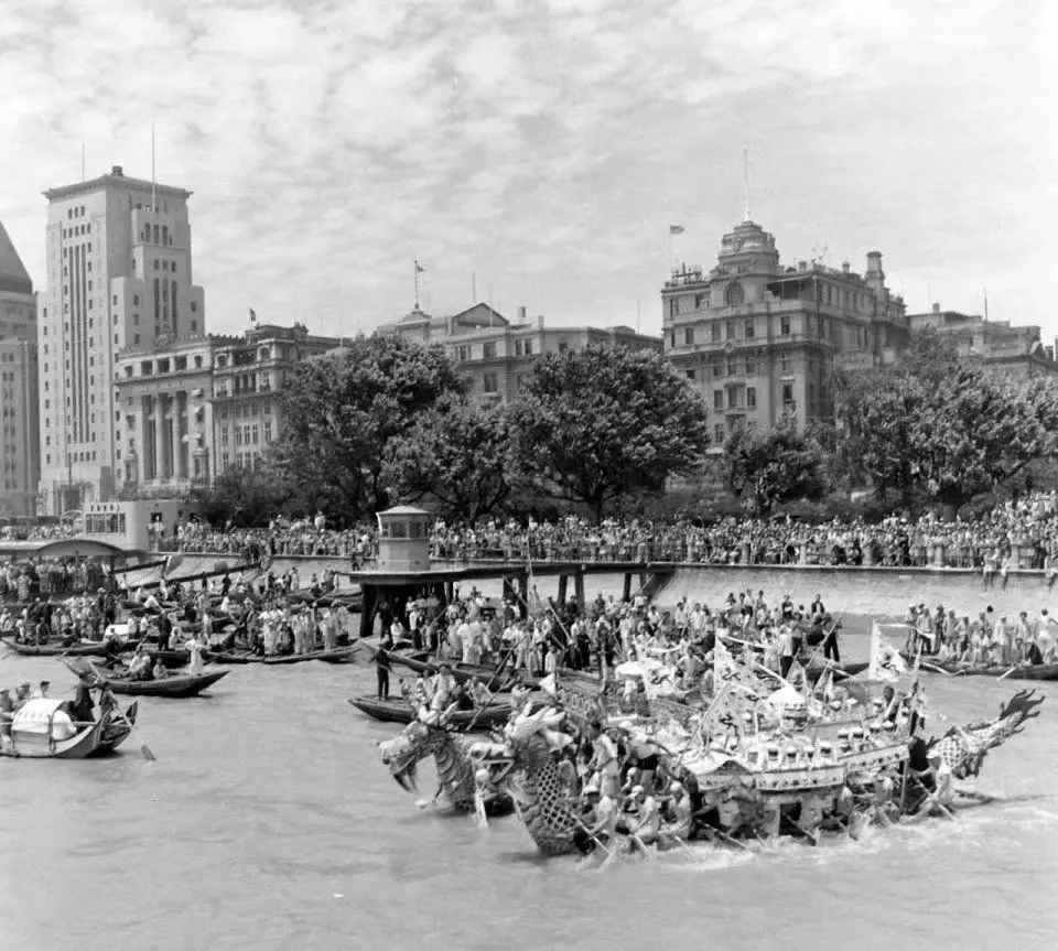 上海闲话聊体育黄浦江里呃体育浪头