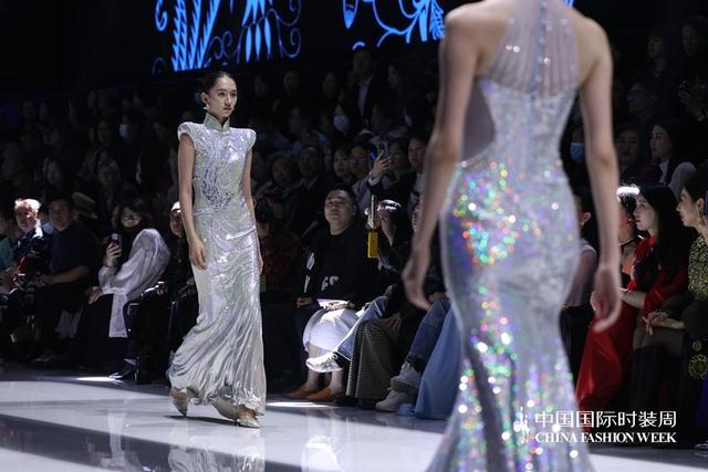 六礼loolayy日升月恒中国国际时装周开幕大秀圆满举办