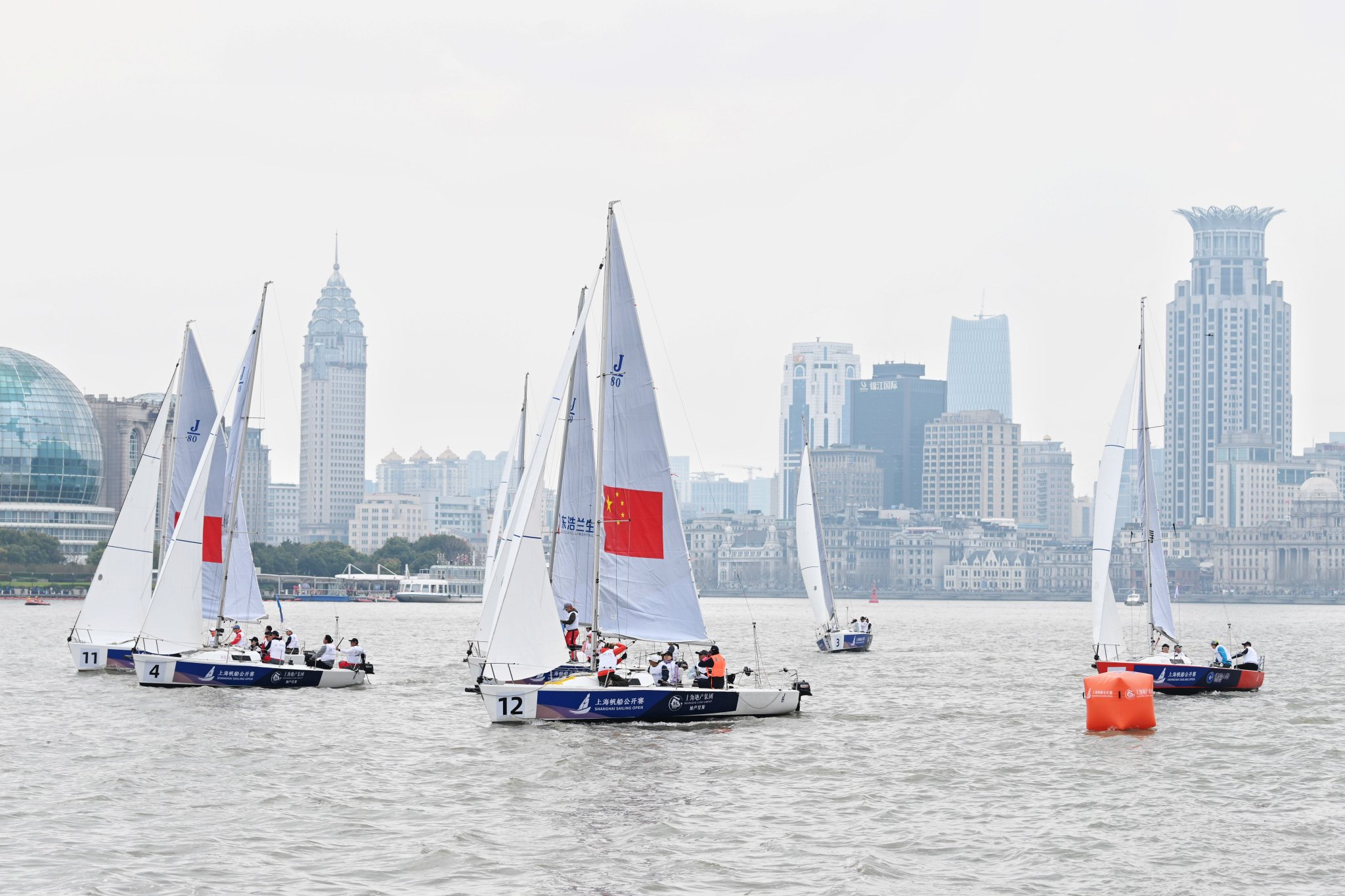 现场|上帆赛正式起航!热爱帆船和黄浦江的理由,听他们述说|帆船_新浪