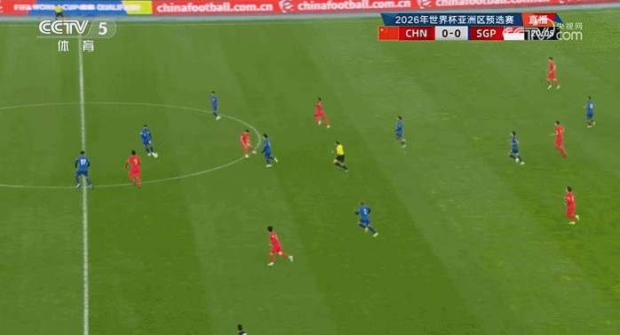 第21分钟，张玉宁助攻，武磊单刀破门。